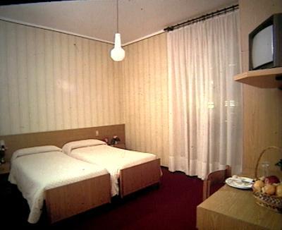 Hotel Margna Морбеньо Экстерьер фото